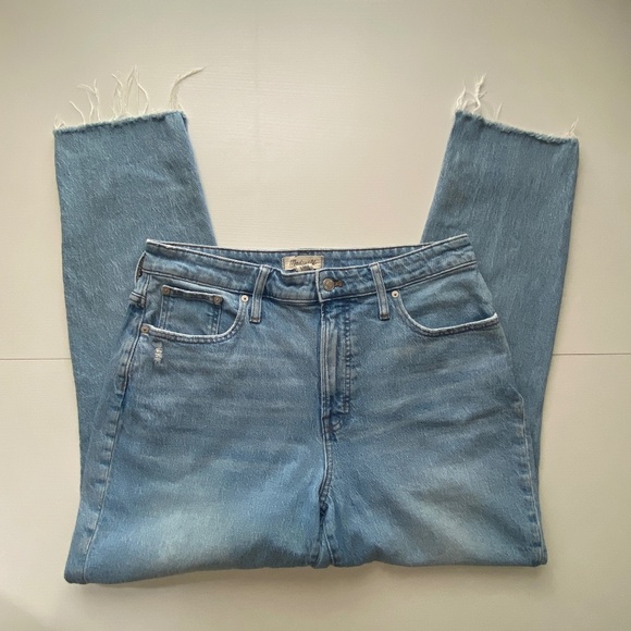 Madewell The Curvy Perfect Vintage Jean Cropped Distressed Size 32 - Picture 2 of 16